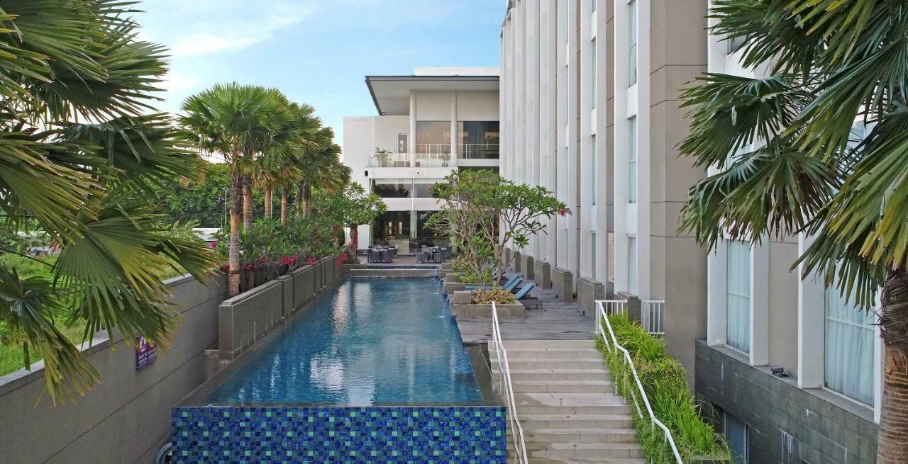 Premier Place Surabaya Airport Sidoarjo Exterior photo